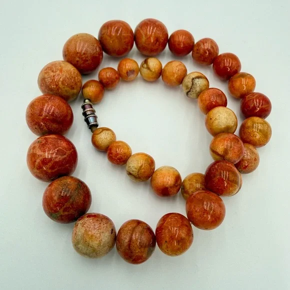 Vintage Genuine Apple Coral Graduated Bead Necklace 16” Barrel Clasp - Picture 9 of 17